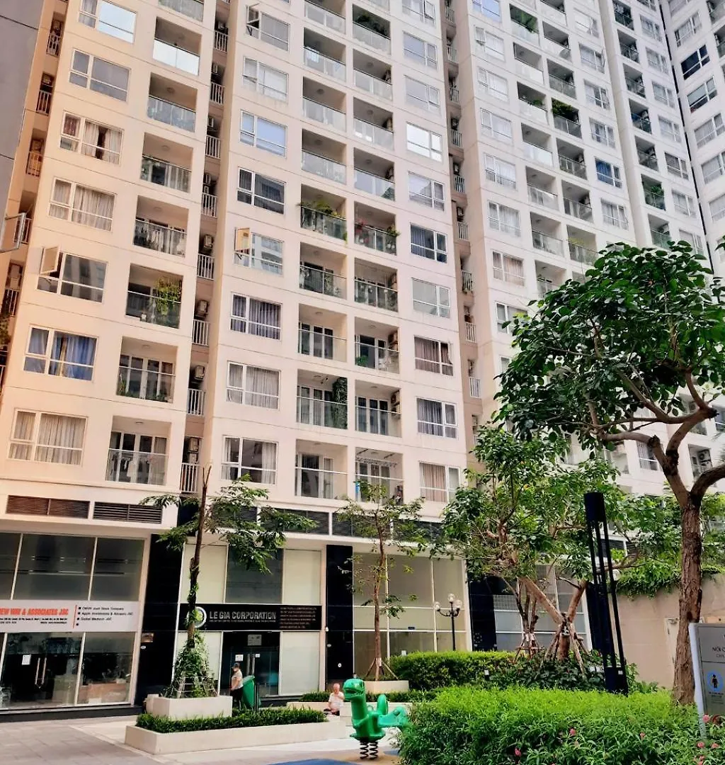 Apartment Jolie Home -Sky Center -Block A Ho Chi Minh City