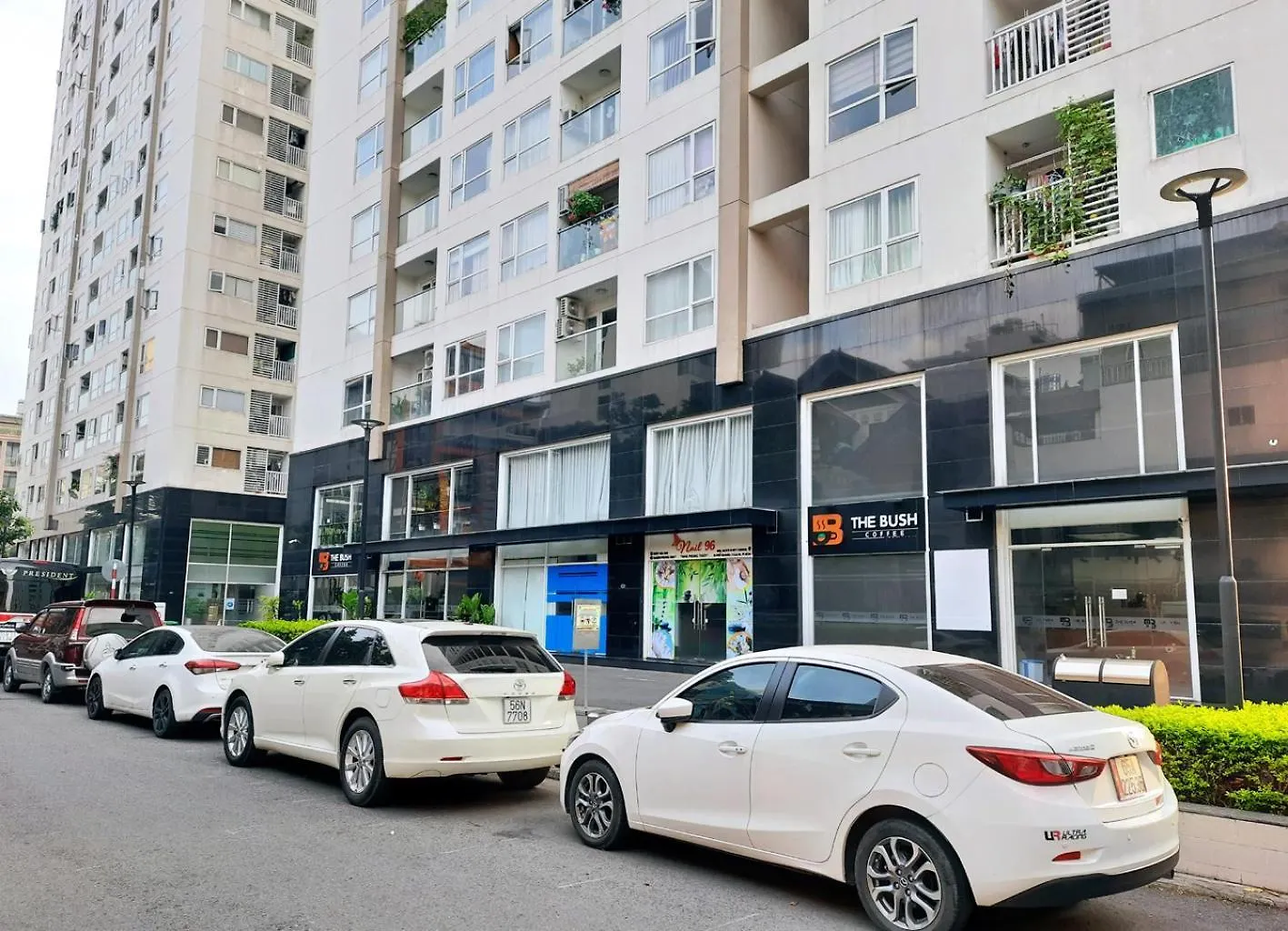 Jolie Home -Sky Center -Block A Ho Chi Minh City 0*,